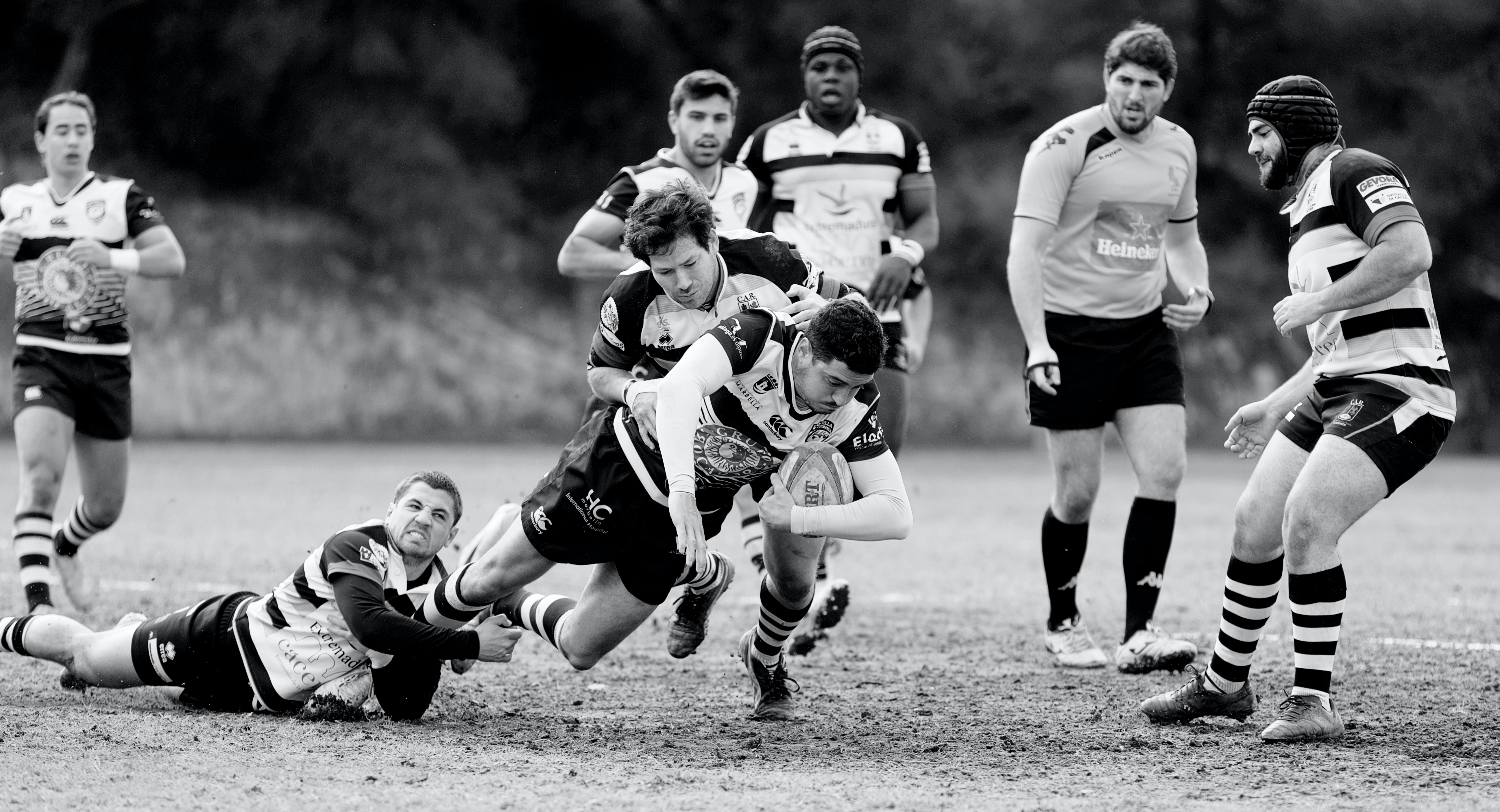 quino al GyuWu0ynutE unsplash - Combat conditioning of battles in Rugby